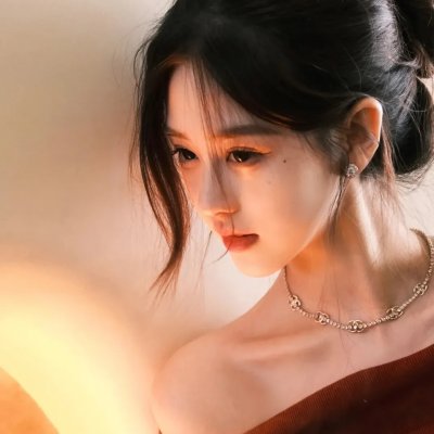 那年,我们爱得闪闪发亮